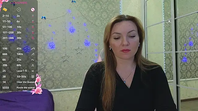 Snapshot of -DIVORA- chatting on February 26, 2025, 8:04 pm -DIVORA- online show from February 26, 2025, 8:04 pm