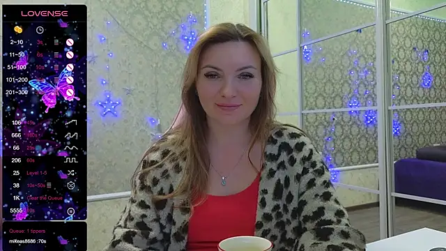 Snapshot of -DIVORA- chatting on February 19, 2025, 7:05 pm -DIVORA- online show from February 19, 2025, 7:05 pm