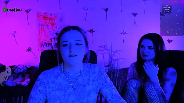 Snapshot of luna_berryy chatting on May 2, 2026, 1:55 am luna berryy online show from May 2, 2026, 1:55 am