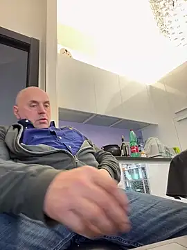 pantomax online show from March 18, 2025, 12:28 pm