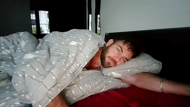 Snapshot of alpha-hunk chatting on September 22, 2025, 7:25 am alpha-hunk online show from September 22, 2025, 7:25 am