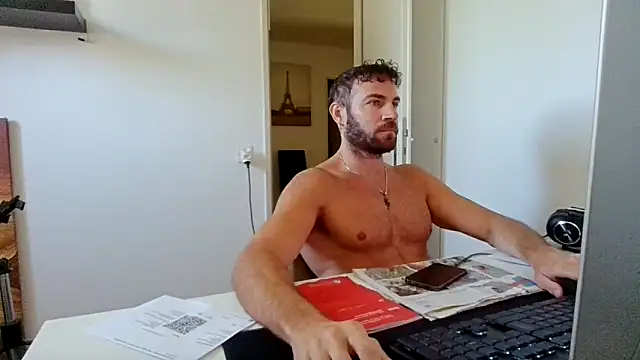 Snapshot of alpha-hunk chatting on June 14, 2026, 9:54 am alpha-hunk online show from June 14, 2026, 9:54 am