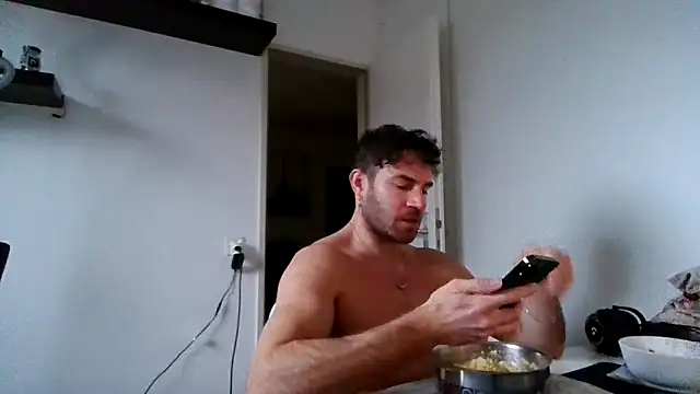 alpha-hunk online show from December 16, 2025, 3:05 pm