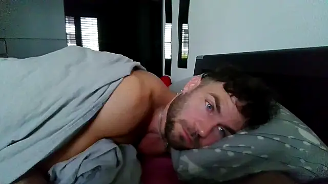 Snapshot of alpha-hunk chatting on September 12, 2025, 6:46 am alpha-hunk online show from September 12, 2025, 6:46 am