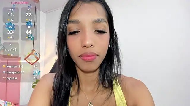 MAYROBERTSS online show from January 9, 2025, 3:23 pm