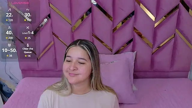 collegepawglovedaddy online show from March 20, 2026, 7:37 pm