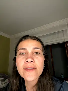 aurora divine online show from September 11, 2025, 12:32 am