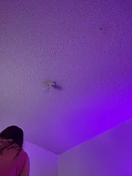 aurora divine online show from March 24, 2026, 7:03 pm