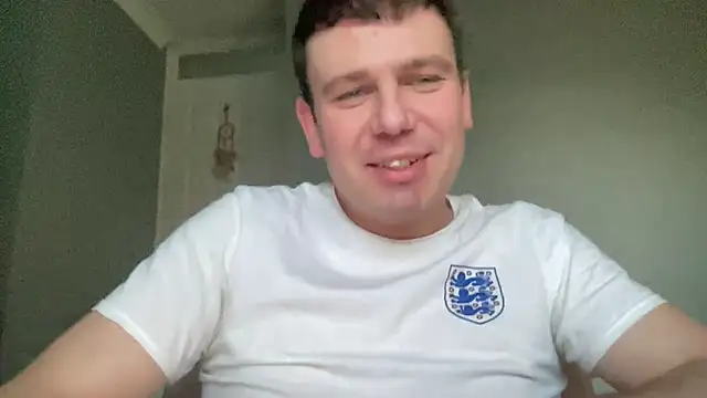 Snapshot of GotItGoin chatting on July 2, 2026, 8:15 pm GotItGoin online show from July 2, 2026, 8:15 pm
