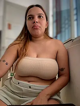 vivicolibri online show from February 4, 2026, 4:24 pm