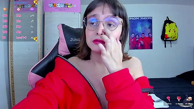 Lucyy-hess online show from September 29, 2025, 9:09 pm