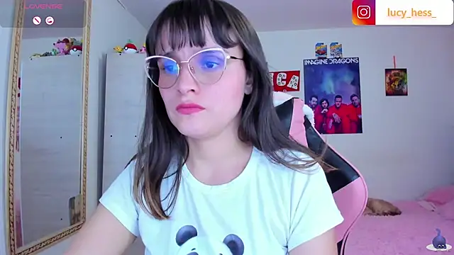 Lucyy-hess online show from July 15, 2026, 9:44 pm