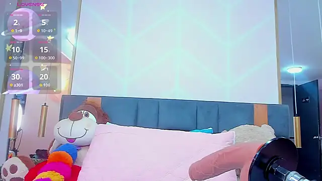 MadyJackson online show from October 3, 2025, 11:56 am