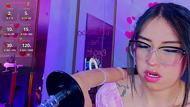 MadyJackson online show from July 9, 2026, 9:54 am