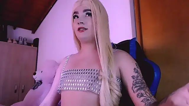 Snapshot of bubble_red chatting on February 21, 2026, 9:17 pm bubble red online show from February 21, 2026, 9:17 pm