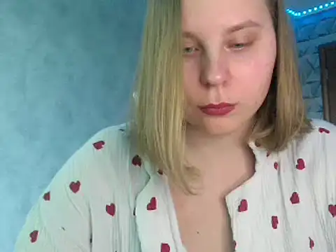 Thalia  Star online show from March 13, 2025, 8:15 am