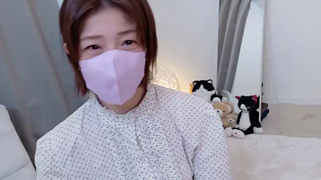 Snapshot of Risa_06 chatting on April 4, 2026, 5:25 am Risa 06 online show from April 4, 2026, 5:25 am