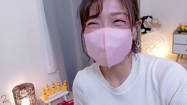 Snapshot of Risa_06 chatting on April 14, 2026, 11:48 am Risa 06 online show from April 14, 2026, 11:48 am