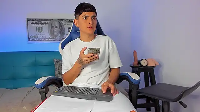 Lyam ap online show from March 22, 2026, 9:38 pm