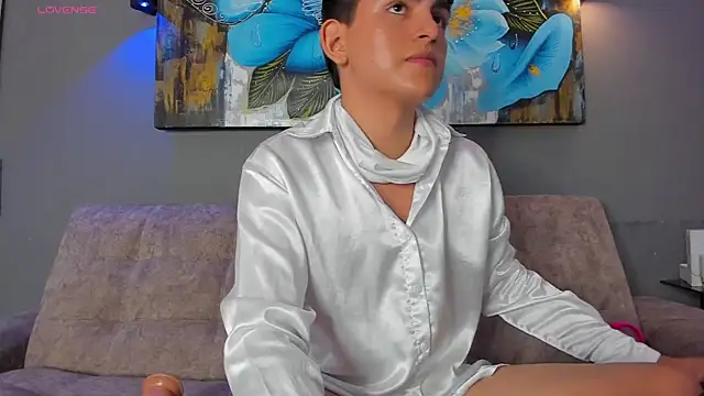 Snapshot of Lyam_ap chatting on February 15, 2026, 12:59 pm Lyam ap online show from February 15, 2026, 12:59 pm