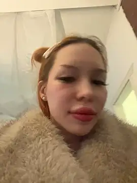 Snapshot of babydolll chatting on February 10, 2025, 5:41 pm babydolll online show from February 10, 2025, 5:41 pm