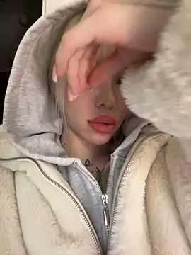 babydolll online show from October 22, 2025, 11:53 am