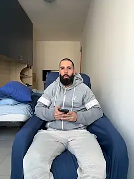 Gioeltoro89 online show from April 16, 2026, 3:24 pm