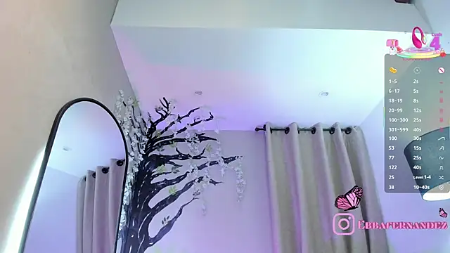 ebbafernandez  online show from April 16, 2026, 12:06 pm