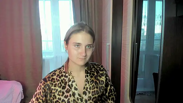 Snapshot of Miss_Elsa_ chatting on September 18, 2025, 11:57 am Miss Elsa online show from September 18, 2025, 11:57 am