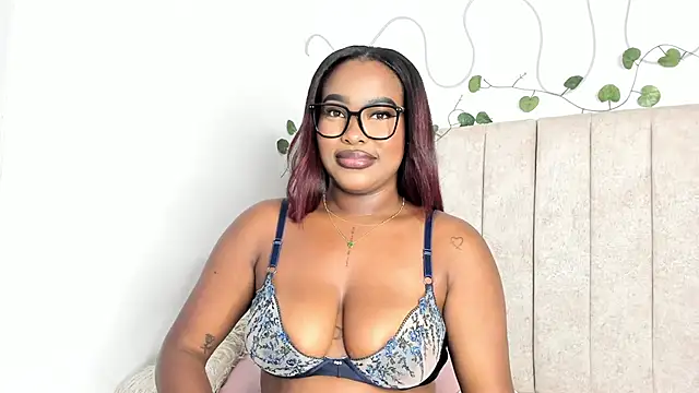 Snapshot of Kaseydelvey chatting on March 17, 2026, 6:22 pm Kaseydelvey online show from March 17, 2026, 6:22 pm