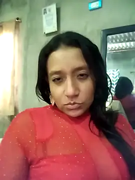 Snapshot of cami_victoria chatting on March 4, 2026, 7:10 pm cami victoria online show from March 4, 2026, 7:10 pm