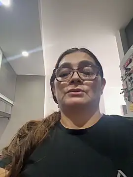 Snapshot of AntonellaAlondra4 chatting on March 10, 2026, 3:38 pm AntonellaAlondra4 online show from March 10, 2026, 3:38 pm