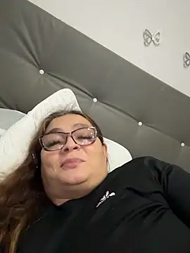 Snapshot of AntonellaAlondra4 chatting on March 26, 2026, 4:33 am AntonellaAlondra4 online show from March 26, 2026, 4:33 am