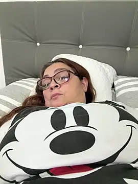 AntonellaAlondra4 online show from February 10, 2026, 12:48 pm