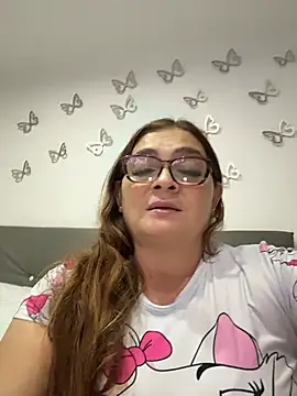 Snapshot of AntonellaAlondra4 chatting on March 1, 2026, 4:12 am AntonellaAlondra4 online show from March 1, 2026, 4:12 am