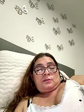 AntonellaAlondra4 online show from January 12, 2026, 5:25 am