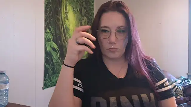 Snapshot of ThickGirlsDoItBetter chatting on March 18, 2025, 3:22 pm ThickGirlsDoItBetter online show from March 18, 2025, 3:22 pm