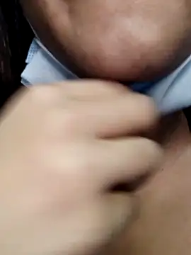 its sophiaa online show from November 23, 2025, 8:13 am