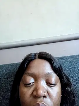 slimcate91 online show from October 16, 2025, 12:02 pm