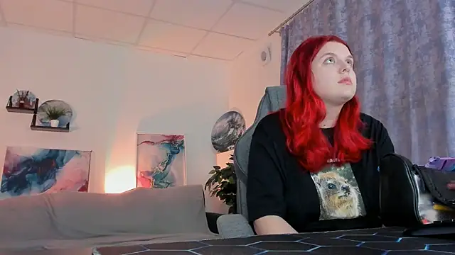 Snapshot of NielletaBlossom chatting on January 6, 2026, 2:48 am NielletaBlossom online show from January 6, 2026, 2:48 am