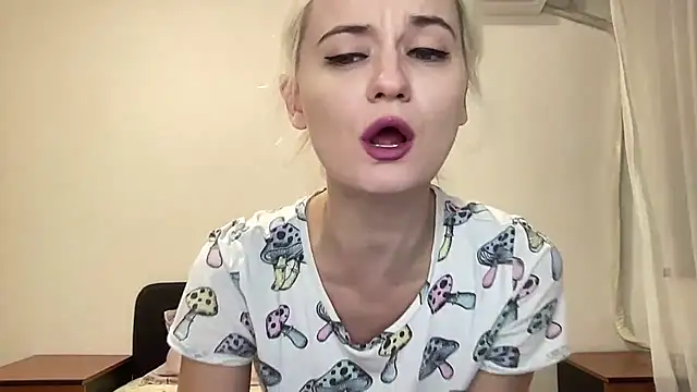 Snapshot of Onika_Love chatting on October 30, 2025, 3:09 pm Onika Love online show from October 30, 2025, 3:09 pm