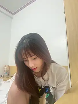 Snapshot of doanlogach chatting on October 4, 2025, 8:32 pm doanlogach online show from October 4, 2025, 8:32 pm