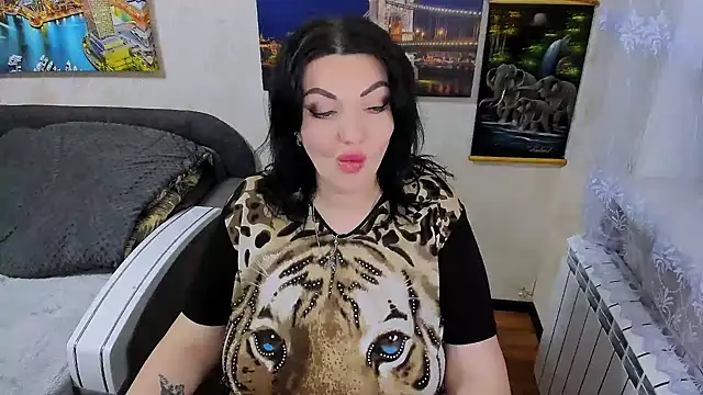 Lady Boom Wild  online show from March 6, 2026, 6:47 pm