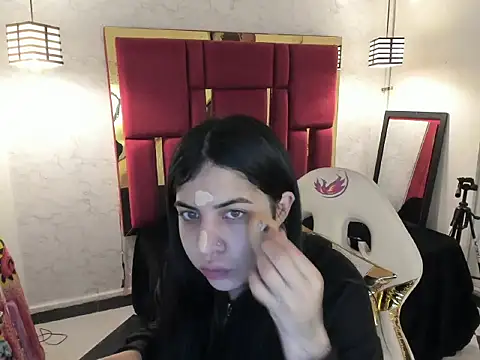 Violet m online show from October 17, 2025, 12:07 pm