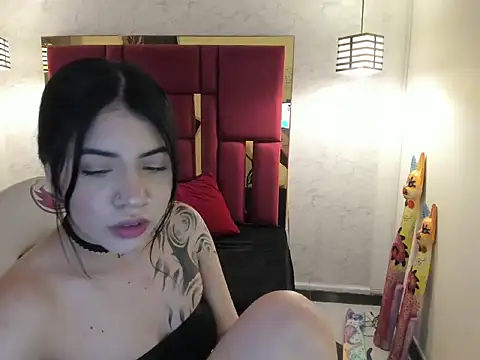 Violet m online show from November 2, 2025, 2:22 pm