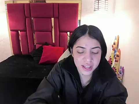 Violet m online show from October 24, 2025, 11:53 am