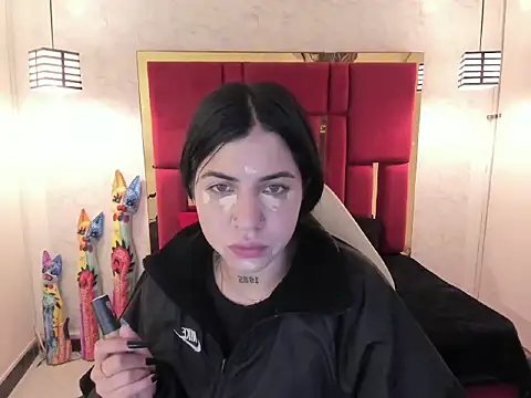 Snapshot of Violet_m chatting on September 26, 2025, 11:50 am Violet m online show from September 26, 2025, 11:50 am