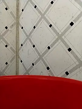 Snapshot of Maddie9211 chatting on January 14, 2026, 5:33 am Maddie9211 online show from January 14, 2026, 5:33 am