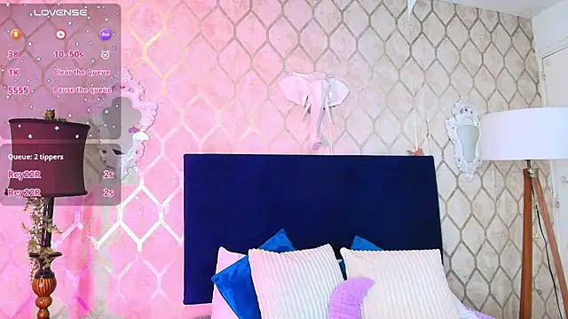 Snapshot of Ivy_Starr1 chatting on February 19, 2025, 6:43 pm Ivy Starr1 online show from February 19, 2025, 6:43 pm