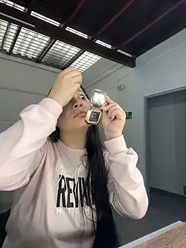 Snapshot of NathRossi chatting on March 3, 2025, 9:15 pm NathRossi online show from March 3, 2025, 9:15 pm